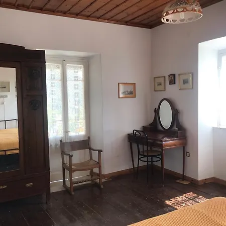 Vakantiehuis Carl's Veranda Áno Korakiána