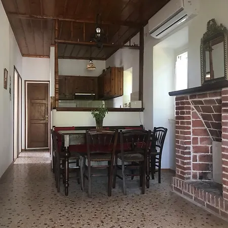 Carl's Veranda * Áno Korakiána